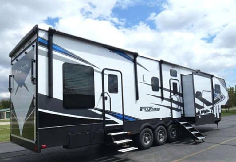 Top 10 Luxury 5th Wheel Toy Haulers (With Pricing) RV Owner HQ