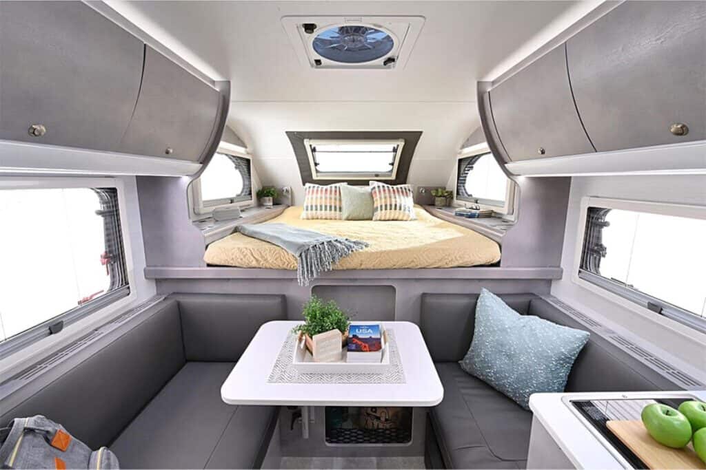 nuCamp Cirrus 620 Interior