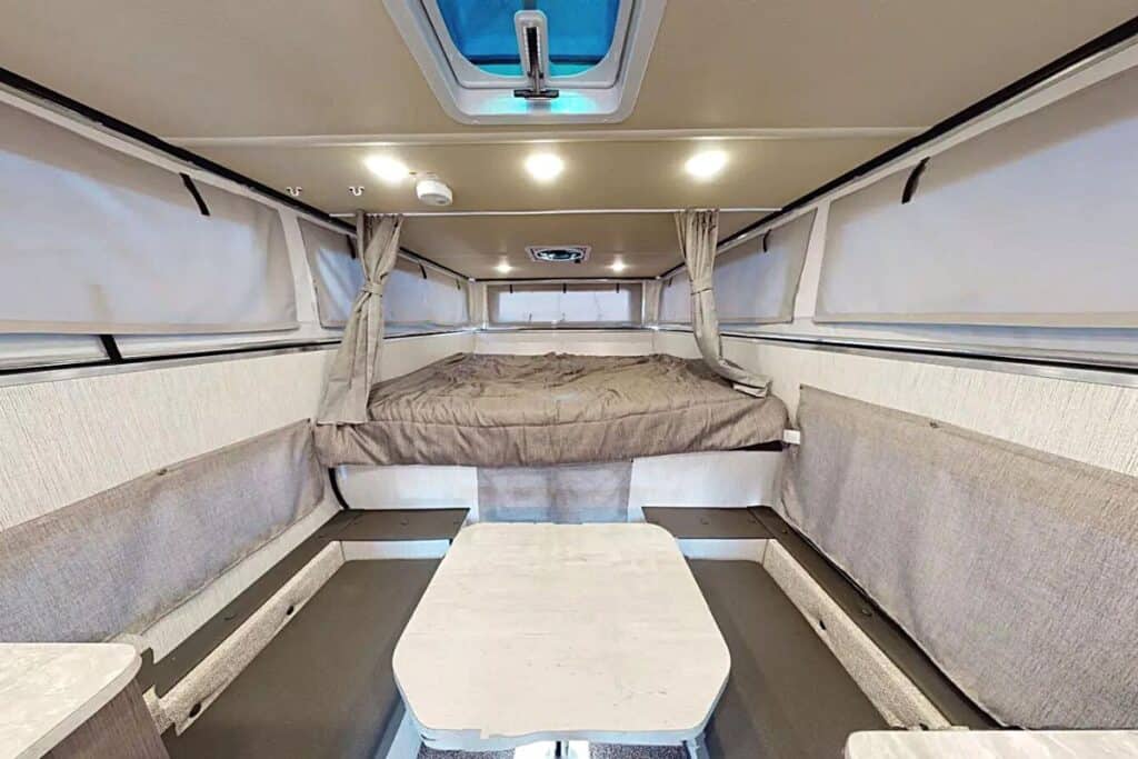 Palomino Backpack SS-500 Interior