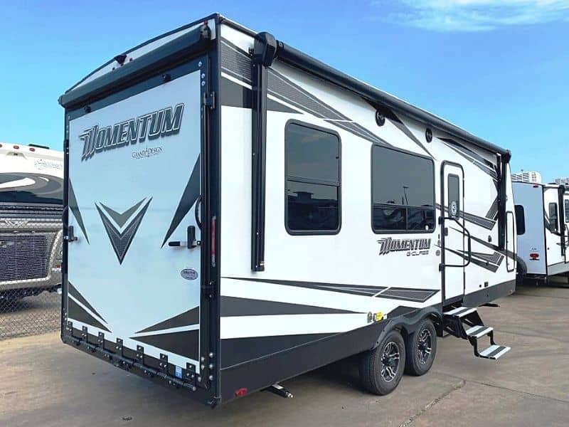 travel trailer under 8 000 lbs