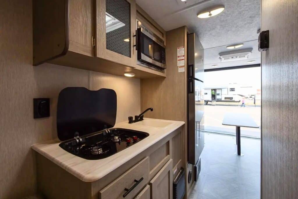 Forest River Salem FSX 181RT Interior