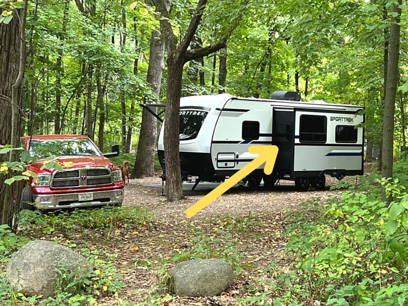 10 Must-See Travel Trailer Floor Plans (With Slide-Outs)