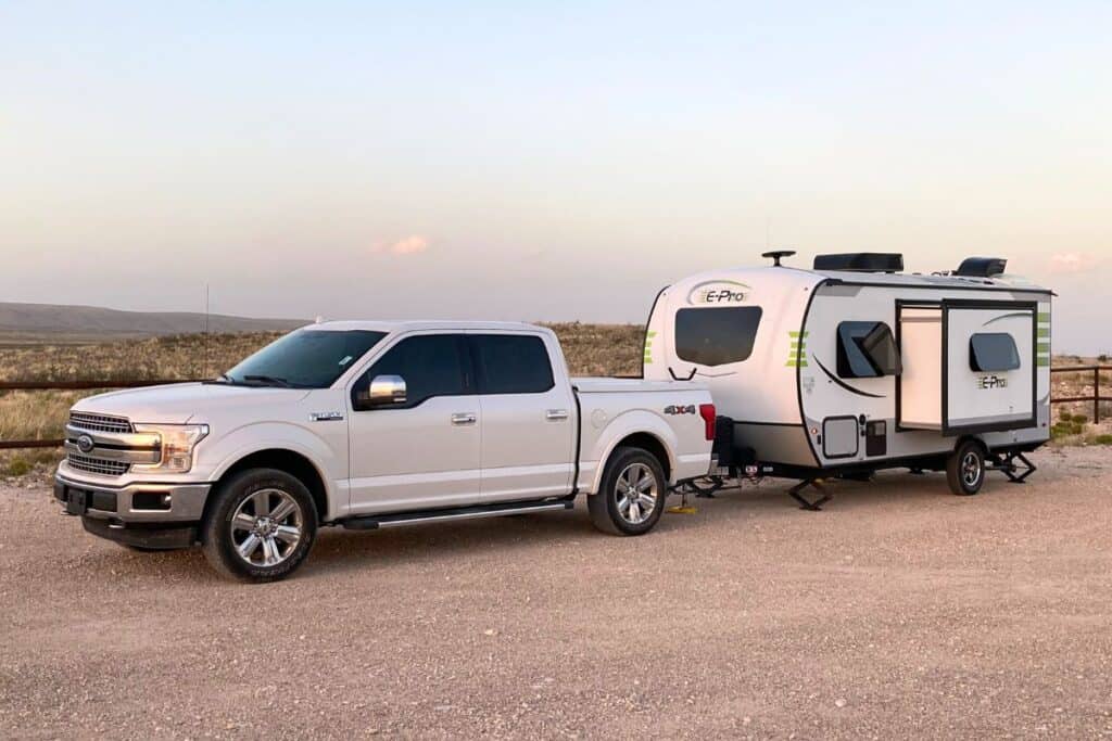 36 Essential RV Travel Tips Every RVer Needs to Know - RV Owner HQ