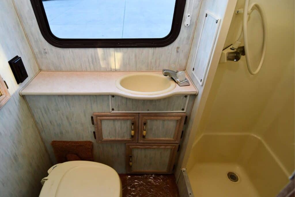 RV Bathroom Before Renovation