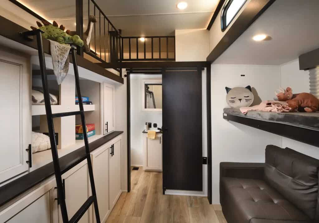 Forest River Sabre 38DBL Bunkhouse - Fifth Wheels with Two Bathrooms