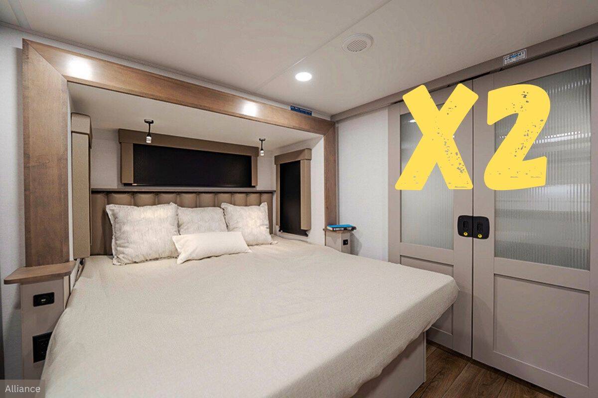 Fifth Wheels with 2 Bedrooms