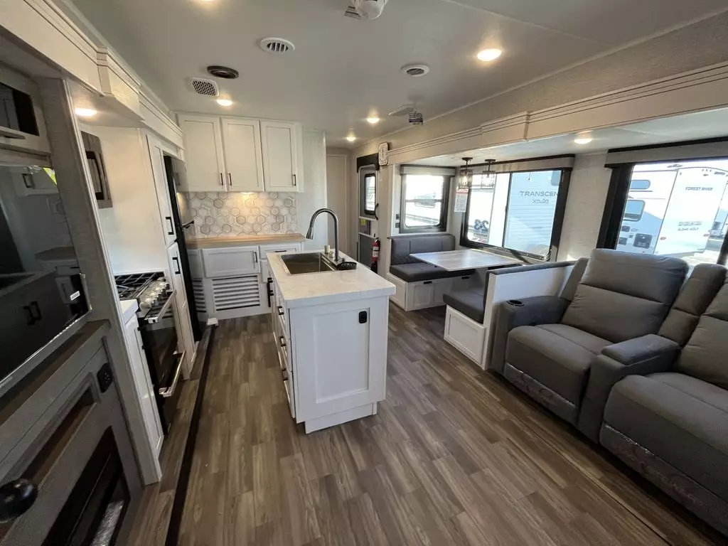 Jayco Eagle HT 312BHOK Interior