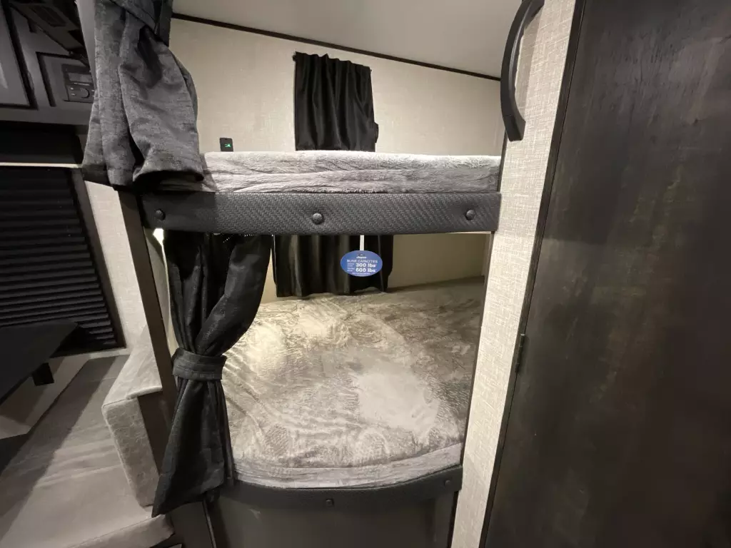 Jayco Jay Flight 264BH Bunks